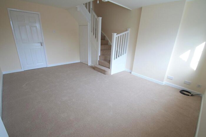 2 Bedroom House To Rent In Luxembourg Close, Luton, LU3