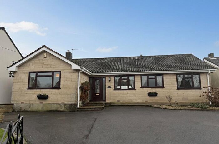 4 Bedroom Bungalow To Rent In Highbury Street, Coleford, Radstock, BA3