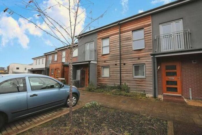 3 Bedroom Property To Rent In Michaelmas Street, Gateshead NE8