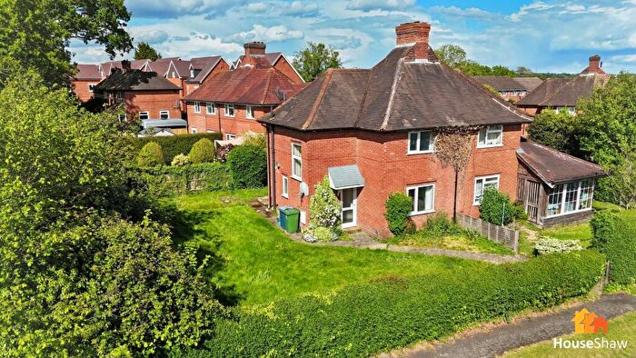 3 Bedroom Semi-Detached House For Sale In Jubilee Road, Downley, HP13
