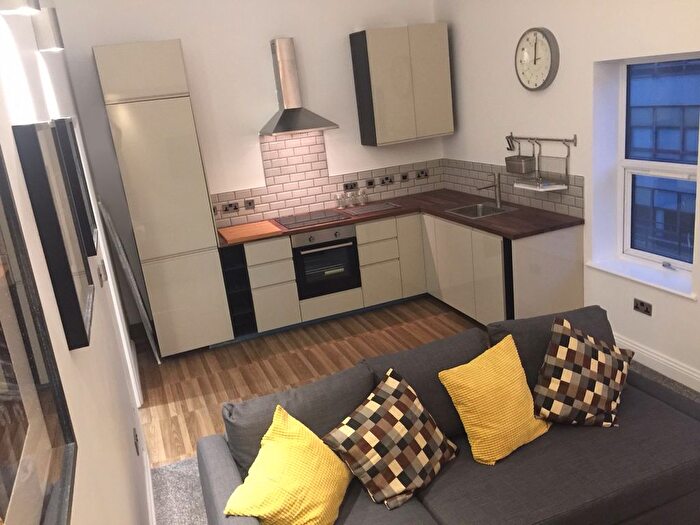 2 Bedroom Flat To Rent In Cross Street, Preston, PR1