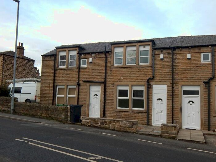 2 Bedroom Terraced House To Rent In Cross Bank Road, Batley, WF17