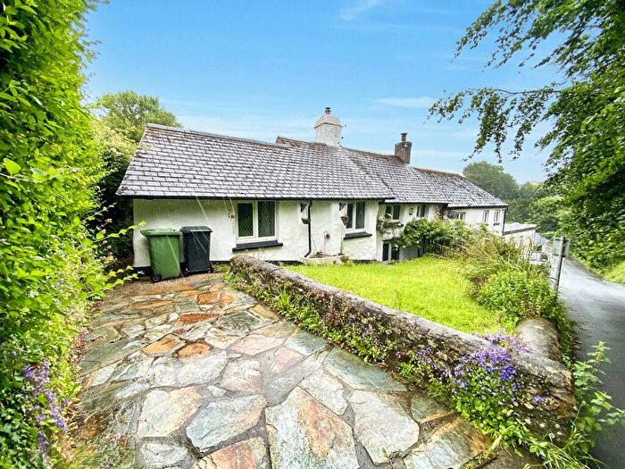 3 Bedroom Semi Detached House For Sale In Mill Road, Fremington, Barnstaple, Devon, EX31