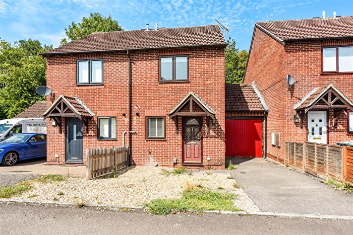 2 Bedroom House For Sale In Lady Jane Walk, Ludgershall, Andover, SP11