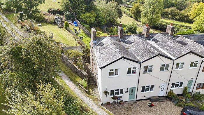 2 Bedroom Cottage For Sale In Forest Cottages, Treflach, SY10