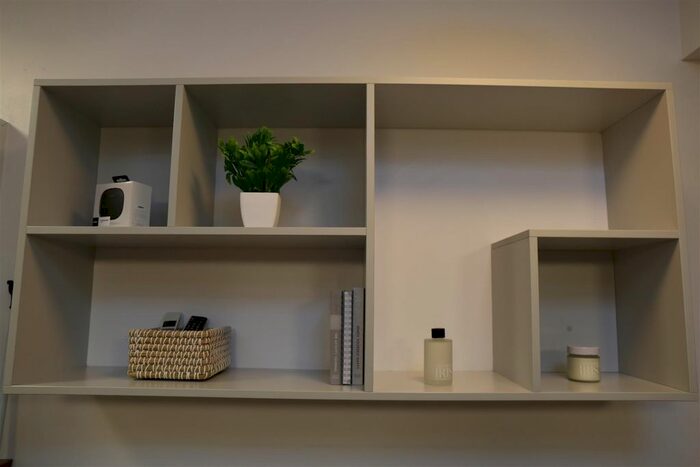 Studio To Rent In St. James's Street, Portsmouth, PO1