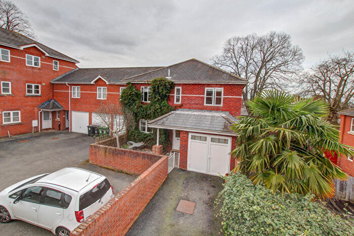 4 Bedroom Terraced House To Rent In Horseguards, Exeter, EX4