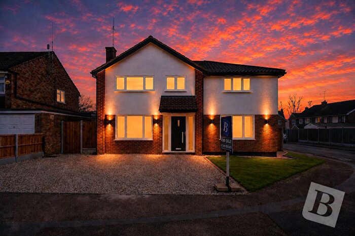 5 Bedroom Detached House For Sale In Priory Mead, Doddinghurst, Brentwood, Essex, CM15