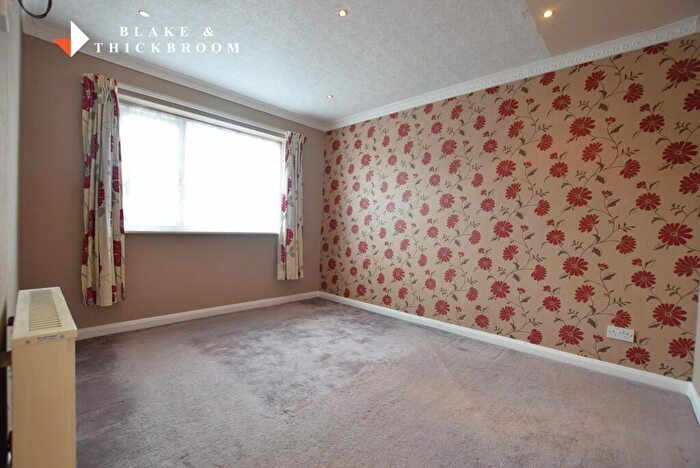 2 Bedroom Semi-Detached Bungalow For Sale In Napier Avenue, Jaywick, CO15