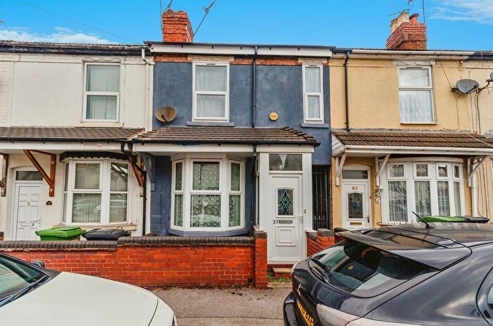 3 Bedroom Terraced House For Sale In Gorsebrook Road, Wolverhampton, West Midlands, WV6