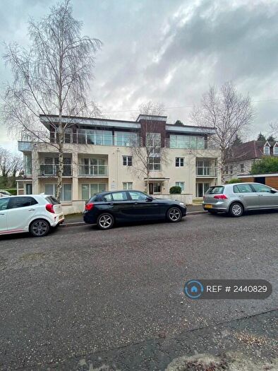 1 Bedroom Flat To Rent In Snowdon Road, Poole, BH4