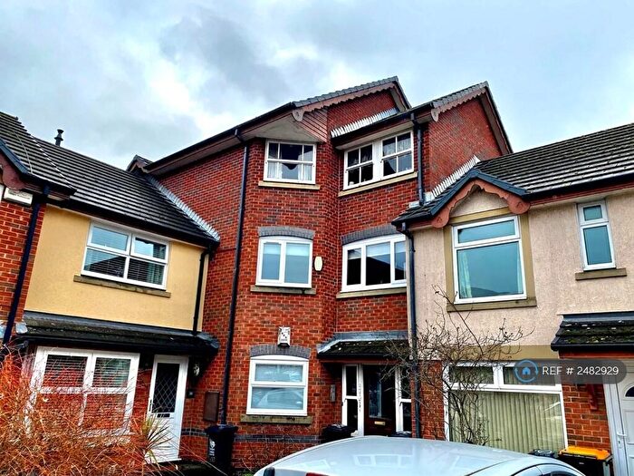 2 Bedroom Flat To Rent In Wright Close, Newport, NP19