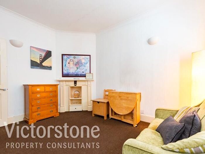 1 Bedroom Flat To Rent In Sandwich House, Sandwich Street, Kings Cross, London, WC1H