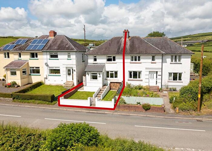 3 Bedroom House For Sale In Nantgaredig, Carmarthen, SA32