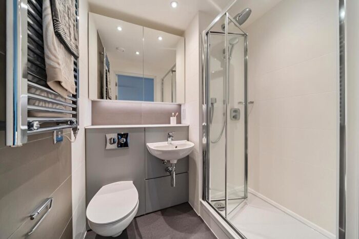 2 Bedroom Apartment To Rent In The Junction Leeds, LS12