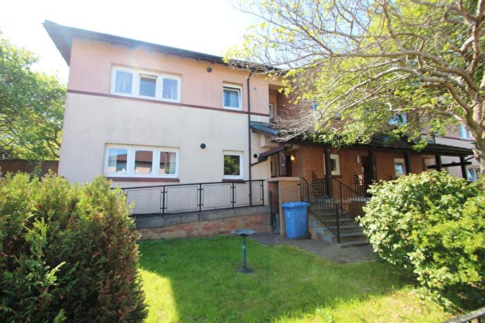 2 Bedroom Flat To Rent In Dunnottar Street, Ruchazie, G33