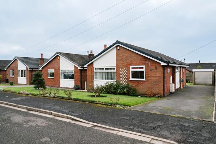 2 Bedroom Detached Bungalow For Sale In Castle Drive, Adlington, PR7