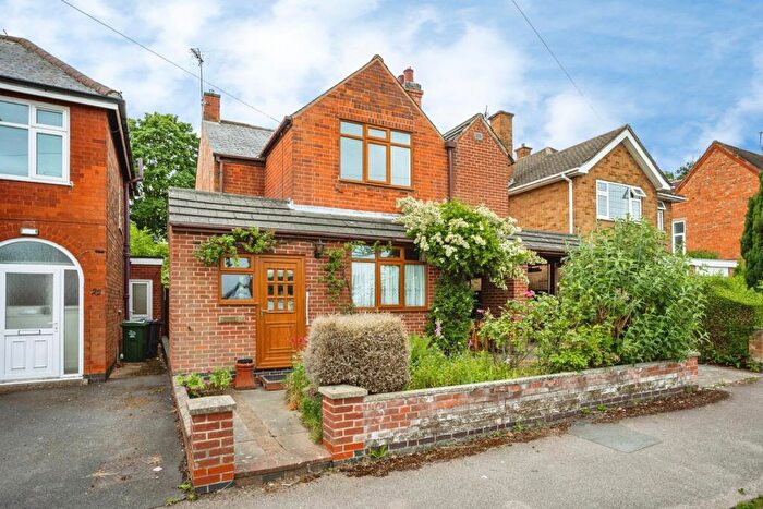 3 Bedroom Detached House For Sale In Ashleigh Drive, Loughborough, Leicestershire, LE11