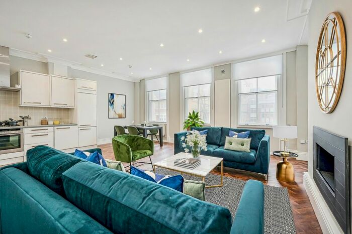 2 Bedroom Flat To Rent In New Bond Street, Mayfair, W1S