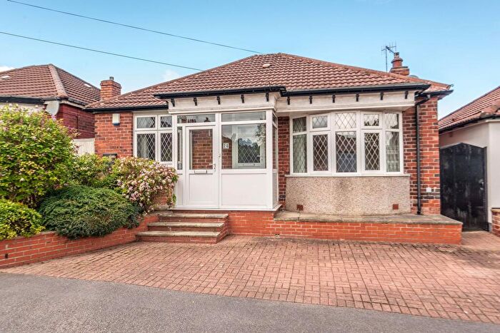 2 Bedroom Detached Bungalow For Sale In Kennedy Road, Woodseats, S8