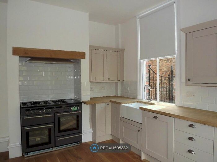 5 Bedroom Semi-Detached House To Rent In The Green, Hurworth, Darlington, DL2