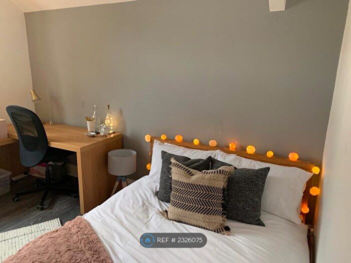 5 Bedroom Terraced House To Rent In Donald Street, Cardiff, CF24