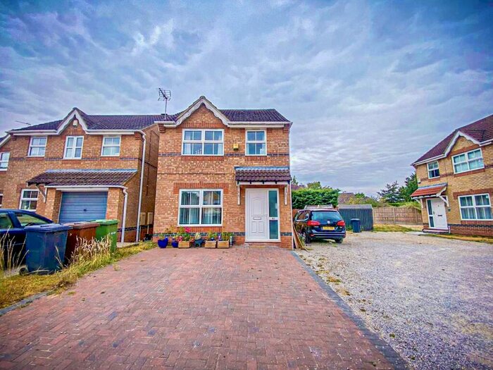 3 Bedroom House To Rent In Baker Crescent, Lincoln, LN6