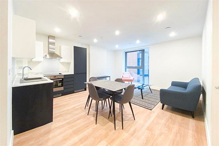 2 Bedroom Apartment To Rent In Laurence Place, M3