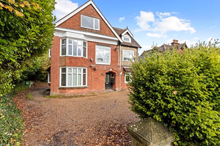 1 Bedroom Flat For Sale In Crowborough Hill, Crowborough, East Sussex, TN6