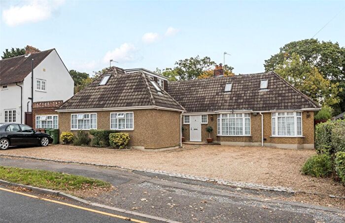 5 Bedroom Detached House For Sale In Kingsmead Avenue, Worcester Park, KT4