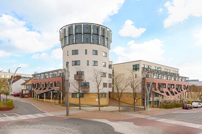 1 Bedroom Flat For Sale In Tower Point, Godinton Road, TN23