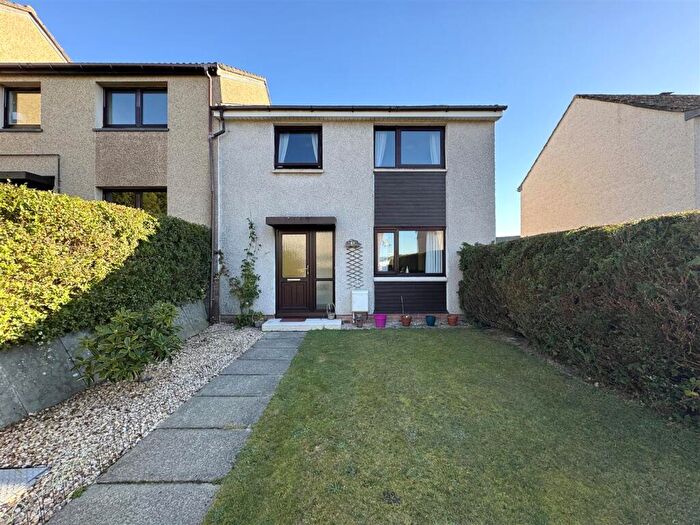 3 Bedroom End Of Terrace House For Sale In Morvich Way, Inverness, IV2