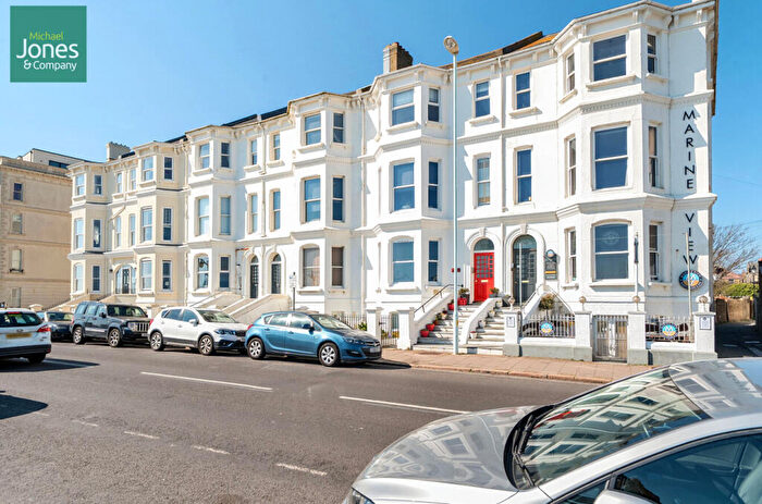 1 Bedroom Flat To Rent In Marine Parade, Worthing, West Sussex, BN11