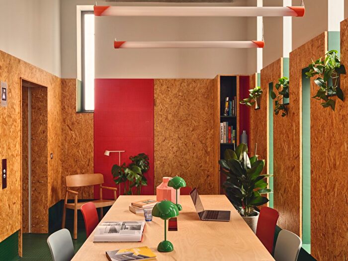 1 Bedroom Flat To Rent In Balfron Tower, St Leonards Road, London, E14