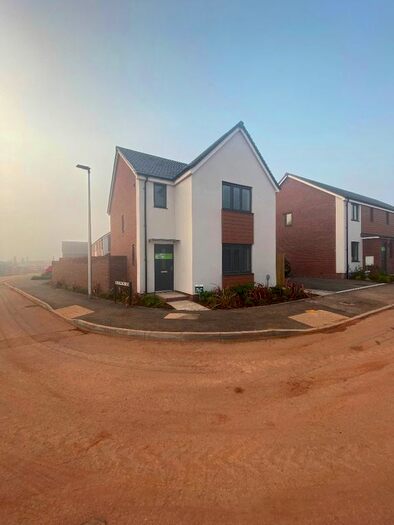 3 Bedroom Detached House To Rent In Channings Drive, Exeter, EX1