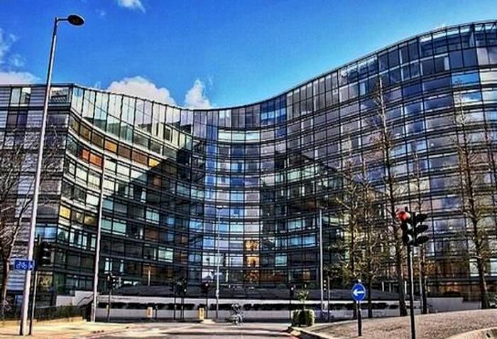 1 Bedroom Flat To Rent In Albert Embankment, London, SE1