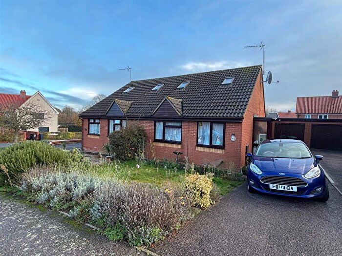 2 Bedroom Semi Detached Bungalow For Sale In Luff Meadow, Needham Market, Ipswich, IP6