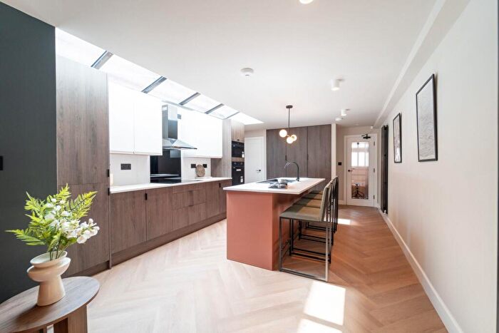 Studio To Rent In Dawlish Road, Selly Oak, West Midlands, B29