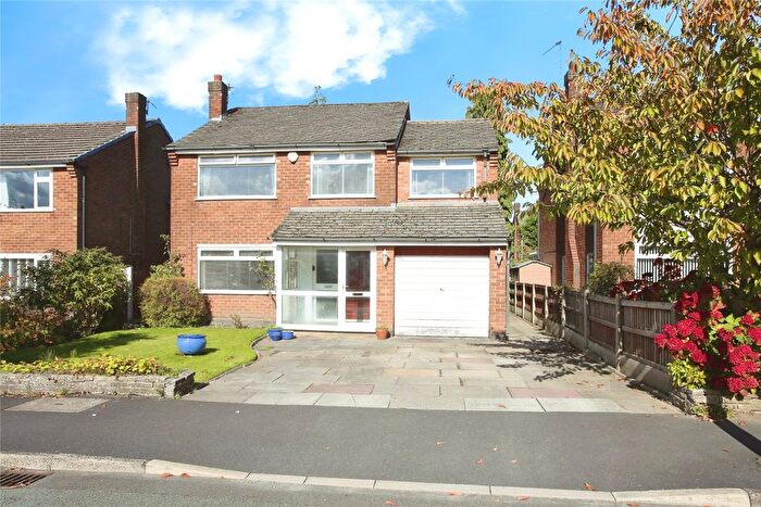 4 Bedroom Detached House For Sale In Alderdale Drive, Heaton Moor, Stockport, SK4