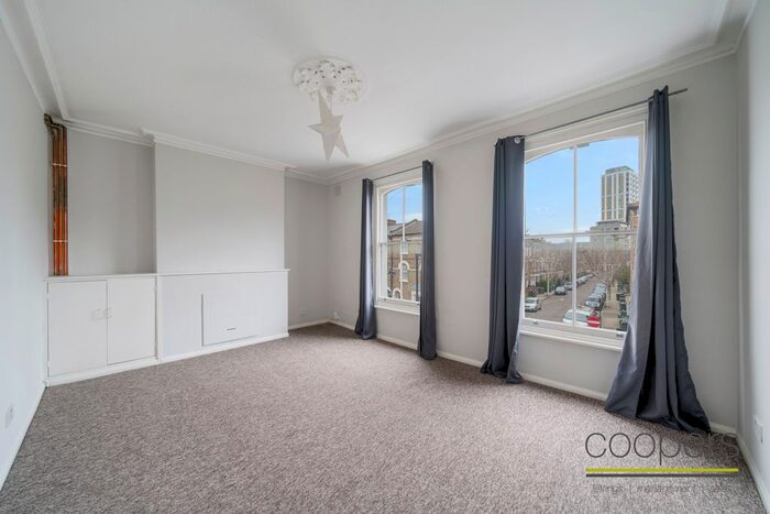 1 Bedroom Flat To Rent In Dalyell Road, London, SW9