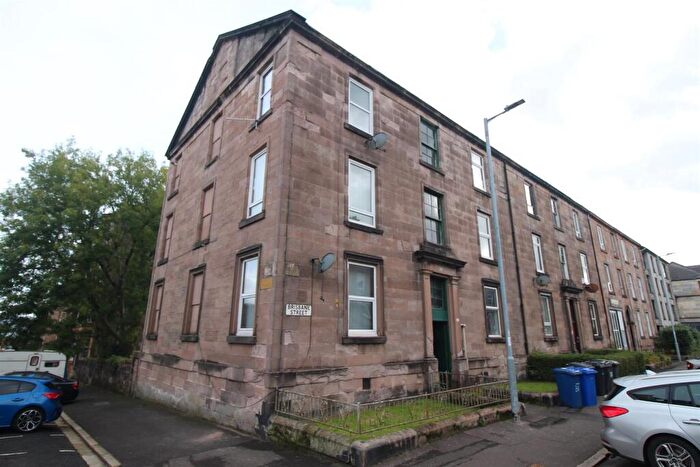 1 Bedroom Flat To Rent In Brisbane Street Greenock, PA16
