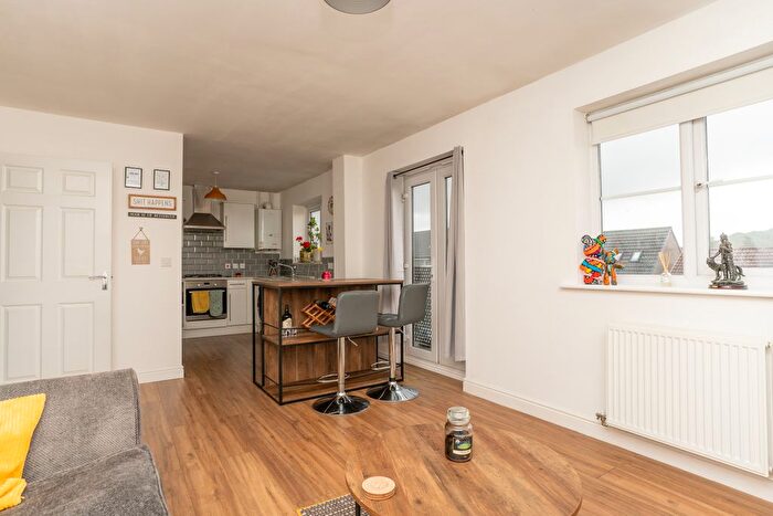 2 Bedroom Flat For Sale In Rose Court, Selby, North Yorkshire, YO8