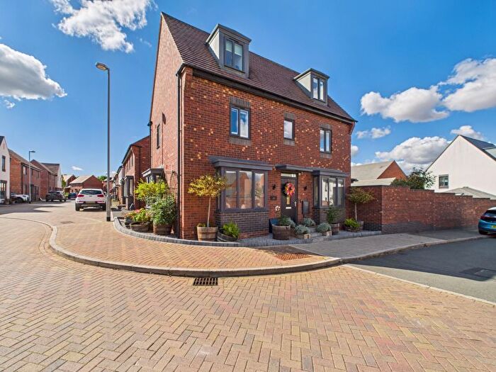 4 Bedroom Detached House For Sale In Bemrose Avenue, Lawley, Telford, Shropshire., TF3