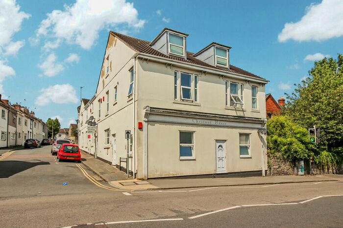 2 Bedroom Apartment To Rent In Stanley Street, Old Town, Swindon, SN1