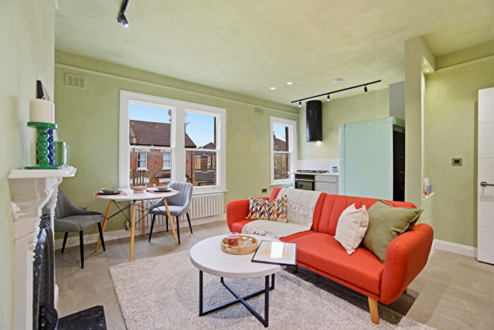 1 Bedroom Flat For Sale In London, NW6
