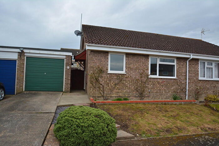 2 Bedroom Semi-Detached Bungalow To Rent In Constable Close, Halesworth, IP19