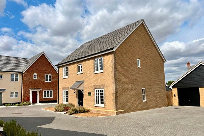 4 Bedroom Detached House For Sale In Joseph Hooker Gardens, Halesworth, Suffolk, IP19