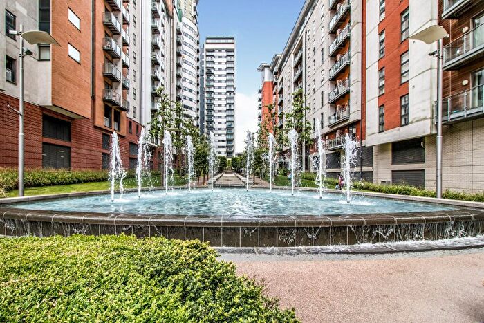 2 Bedroom Apartment To Rent In Jefferson Place, Greenquarter, M4