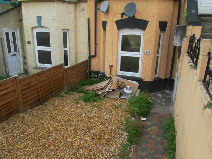 1 Bedroom Flat To Rent In Main Road, Harwich, Essex CO12
