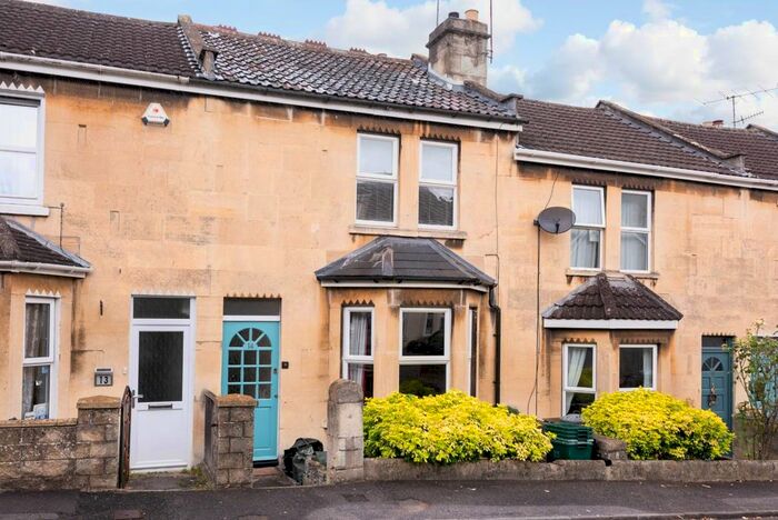 3 Bedroom Terraced House To Rent In Vernon Park, Bath, BA2